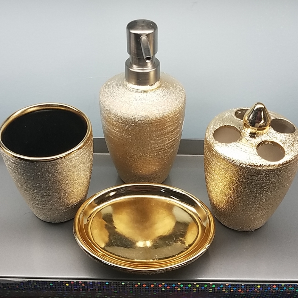Gold bathroom jewelry